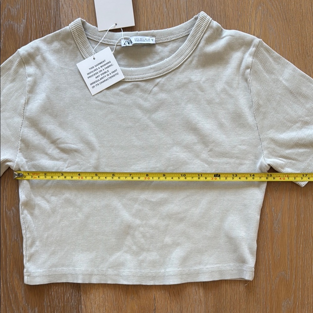 Zara Ribbed Cropped Top - Picture 4 of 5